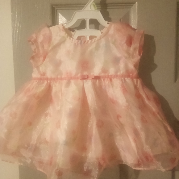 Dress - Picture 2 of 2